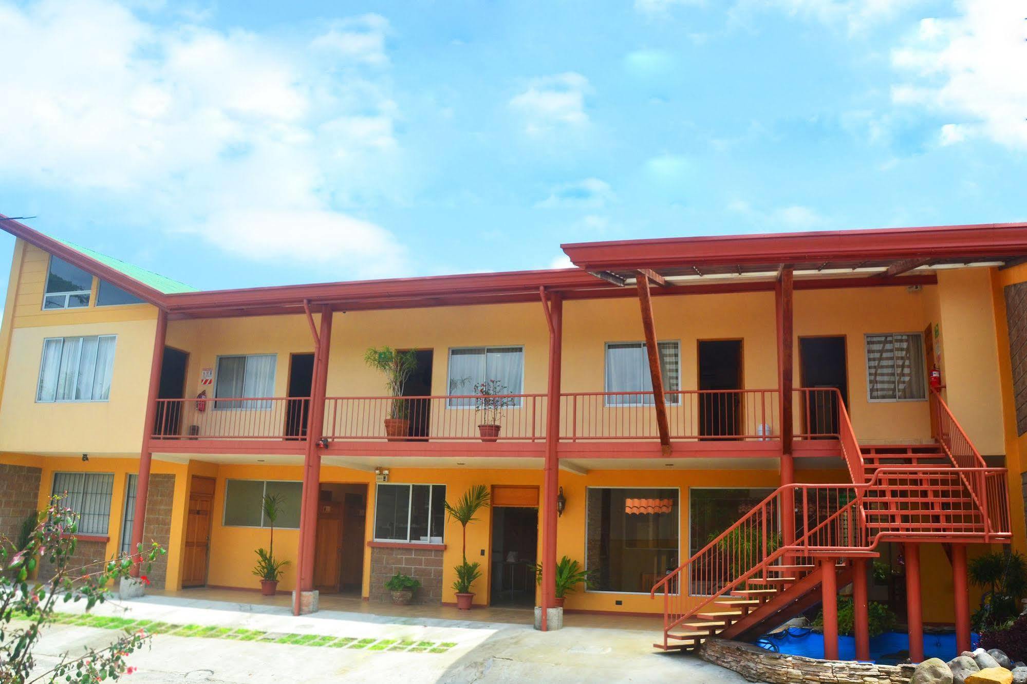 Hotel La Villa Quesada  ภายนอก รูปภาพ